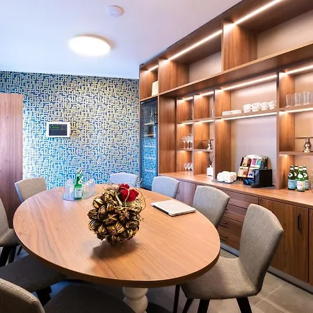 Aston's Röthenbach an der Pegnitz