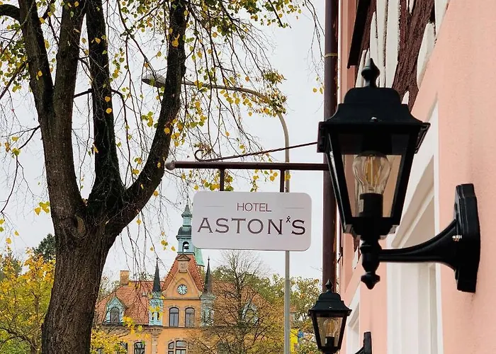 Szálloda Aston's